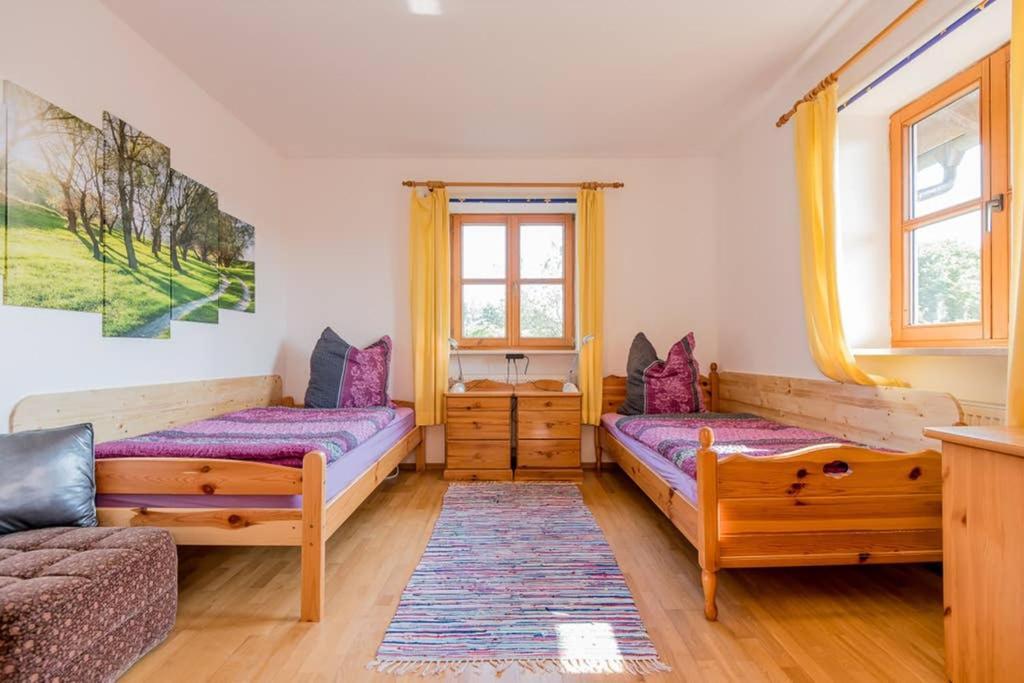 Bergmann Apartment Burgkirchen an der Alz Екстериор снимка