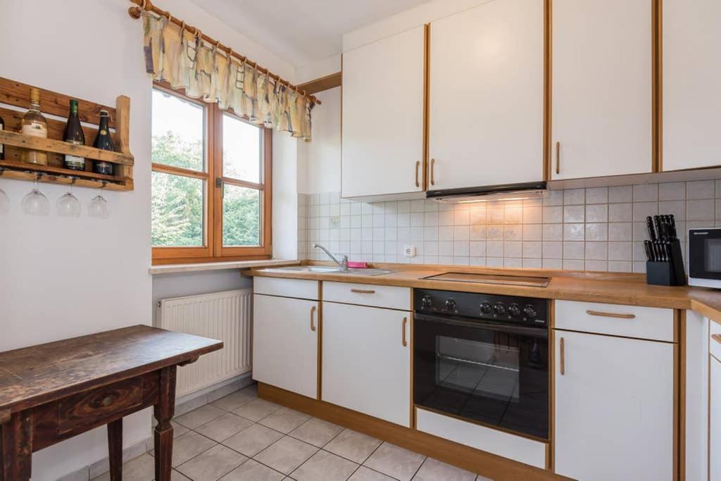 Bergmann Apartment Burgkirchen an der Alz Екстериор снимка